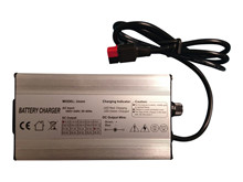 Lader 10A/24V/210x175x65 <br />Lader