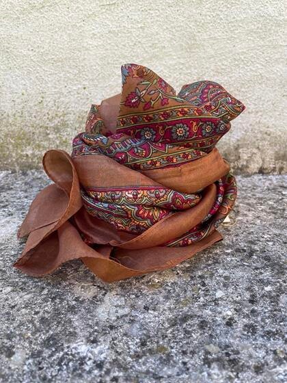 WAUW TØRKLÆDE, PAISLEY SILK CHOCO 