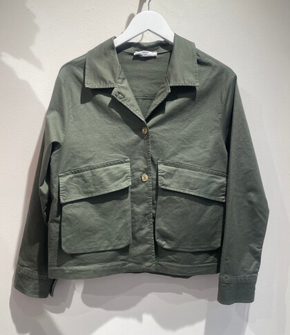 AMAZE CPH JAKKE, JOSEFINE ARMY