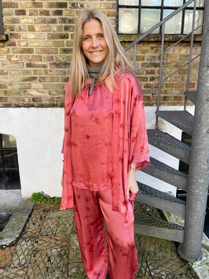 MAISON HOTEL KIMONO, JUDE SHORT STRAWBERRY FIELD