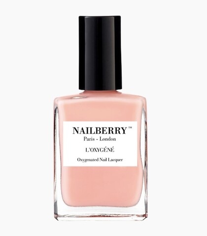 NAILBERRY NEGLELAK, A TOUCH OF POWDER