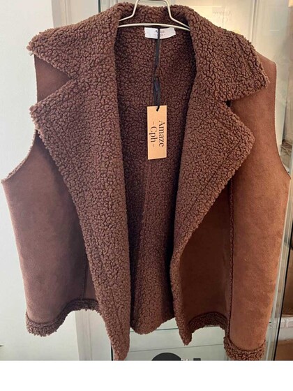 AMAZE CPH VEST, MAGGIE DARK BROWN