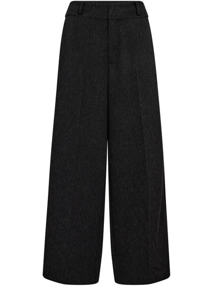 GOSSIA BUKS, ANNABELL BLACK