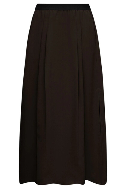 GOSSIA NEDERDEL, ZELINA  ATALIE CHOKOLADE