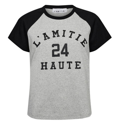 HAUTE L' AMITIE T-SHIRT, NECKLINE COLLEGE TEE