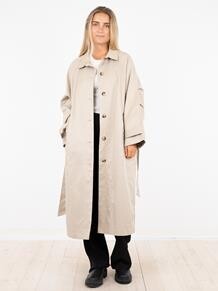 NEO NOIR TRENCHCOAT, MARCARENA SAND