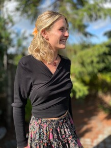 NØRGAARD PÅ STRØGET WRAP TOP, BLACK
