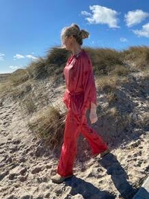 MAISON HOTEL KIMONO, JUDE SHORT STRAWBERRY FIELD