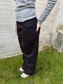 BY LUND CARGO BUKS SORT