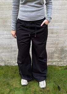 BY LUND CARGO BUKS SORT