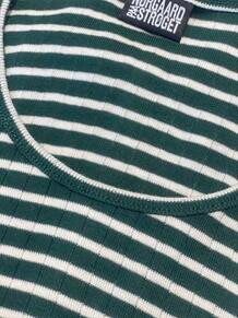 NØRGAARD PÅ STRØGET T-SHIRT, 101 BOTTLE GREEN/ECRU