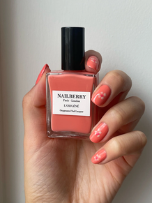 NAILBERRY NEGLELAK, PEONY BLUSH