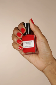 NAILBERRY NEGLELAK, ROUGE