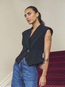 GOSSIA VEST, LIANA BLACK