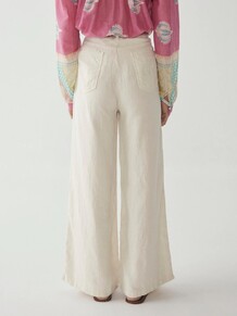 MAISON HOTEL BUKSER, MARISA OFF WHITE