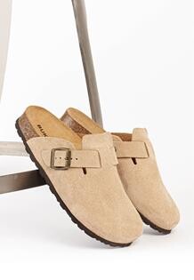 BUKELA SKO, MOLLY SAND