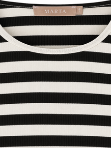 MARTA T-SHIRT, 7702 BLACK