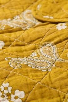 IB LAURSEN VATTÆPPE, 07921-03 QUILT MUSTARD PAISLE