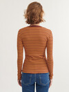 BASIC APPAREL TEE, LUDMILLA 802 BUCKSIN/BORDEAUX