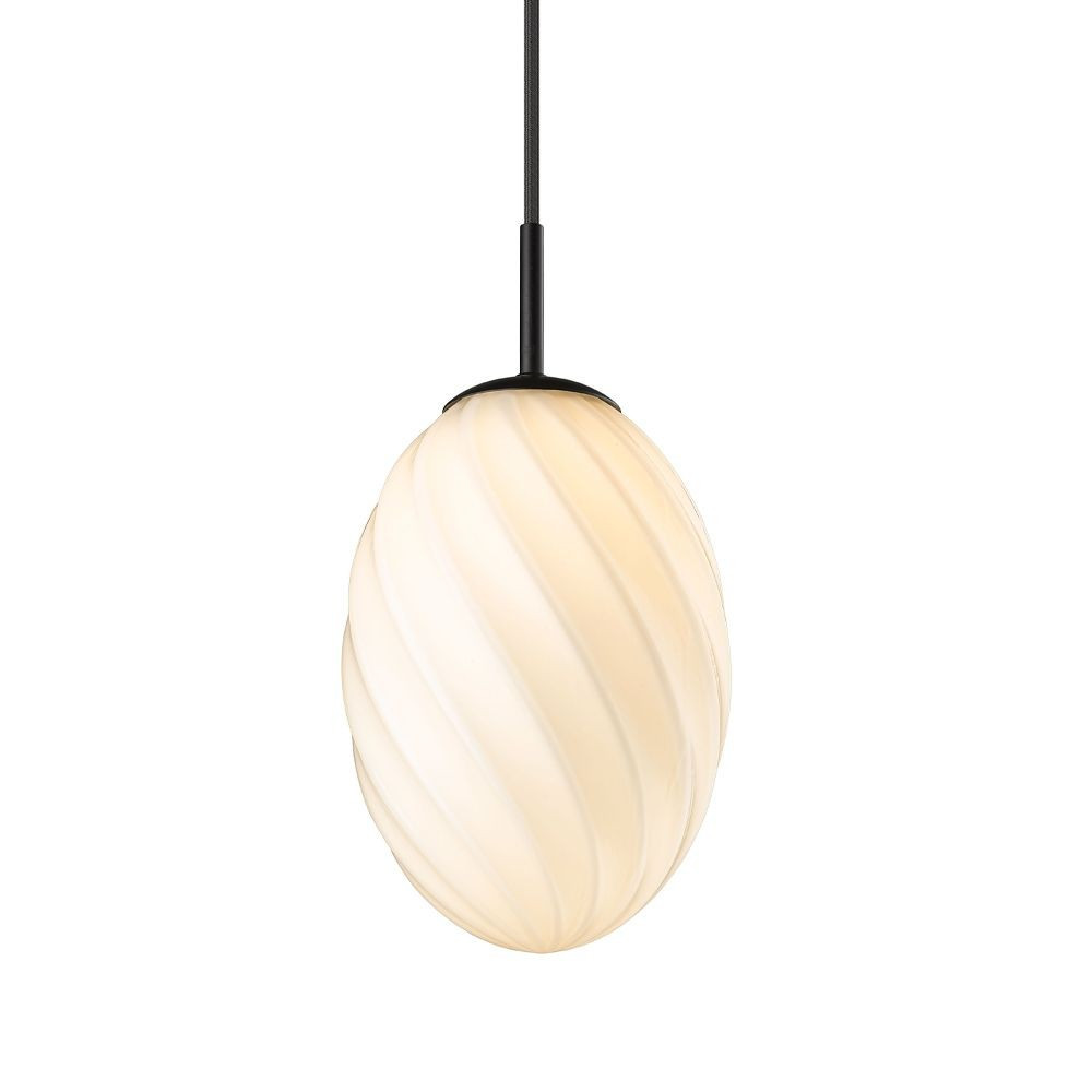 Halo Design - Twist Egg Hanglamp Ø15 Opal/Black