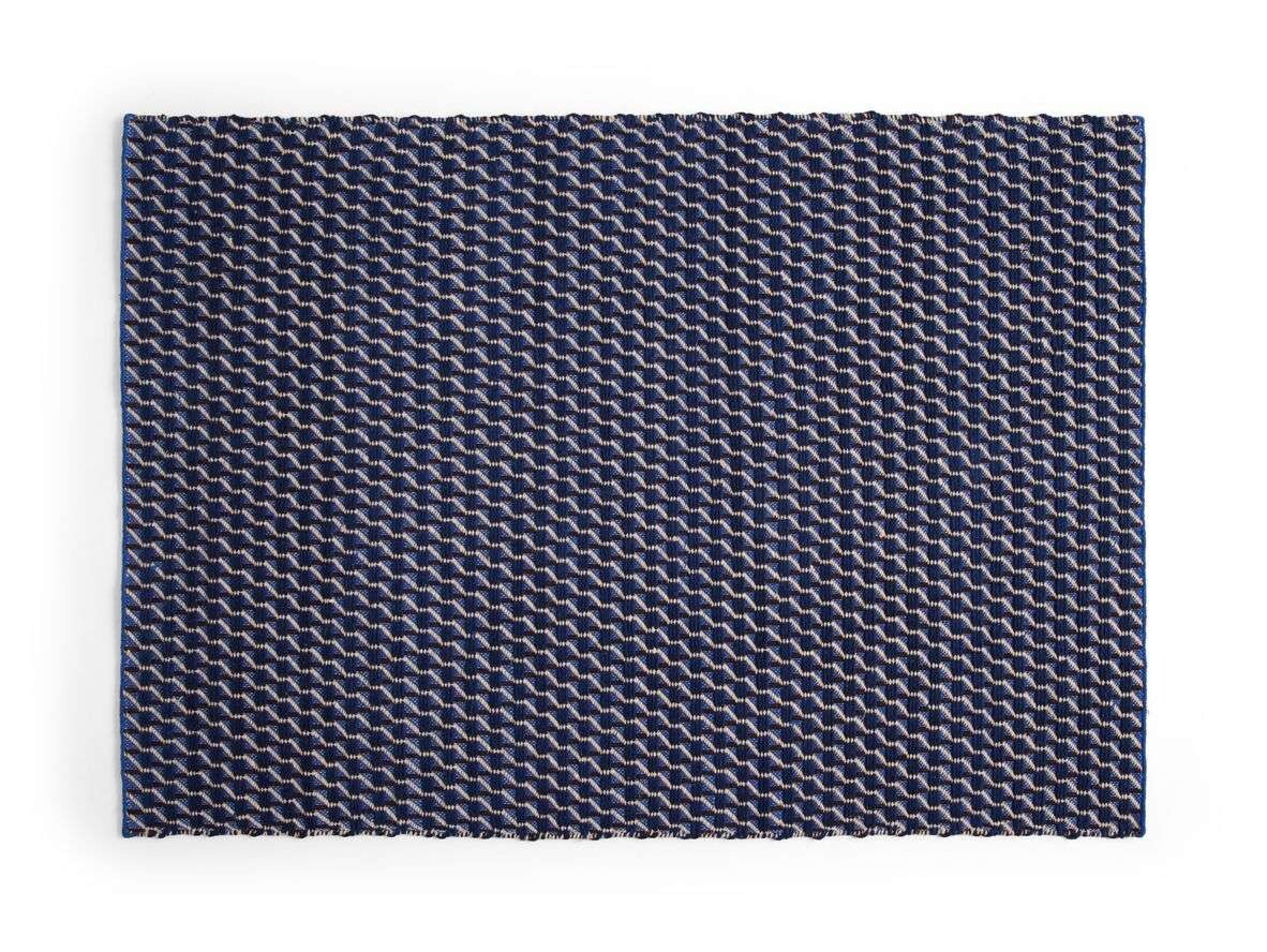 HAY - Channel Rug 140x200 Blue/White HAY