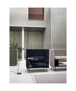 Leaf Floor Lamp Copper Brown Muuto