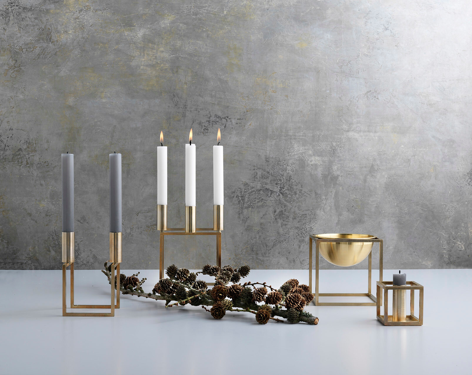 morder Dwell Skadelig Fri fragt over 499,- ♥ Kubus Line lysestage i messing ♥ By Lassen
