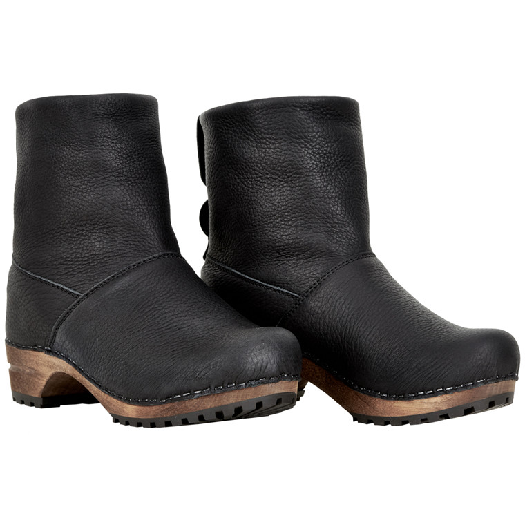 sanita stiefel sale