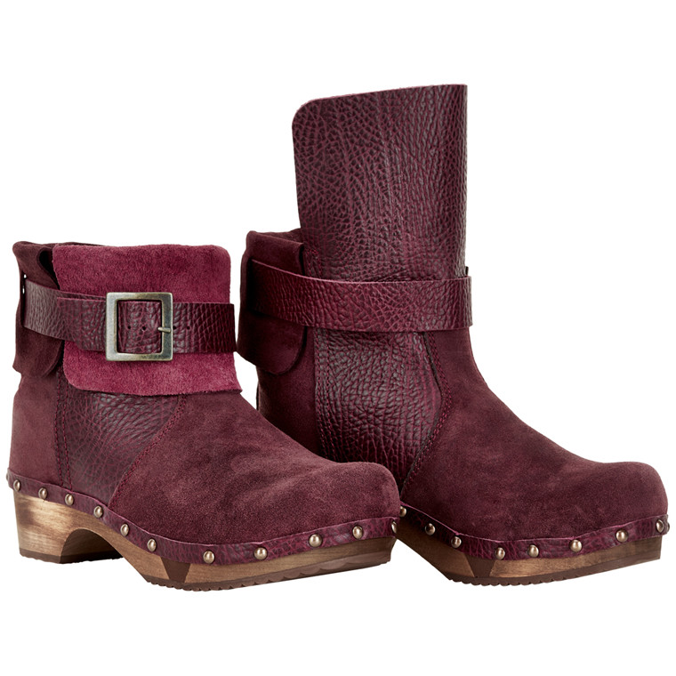 sanita stiefel sale