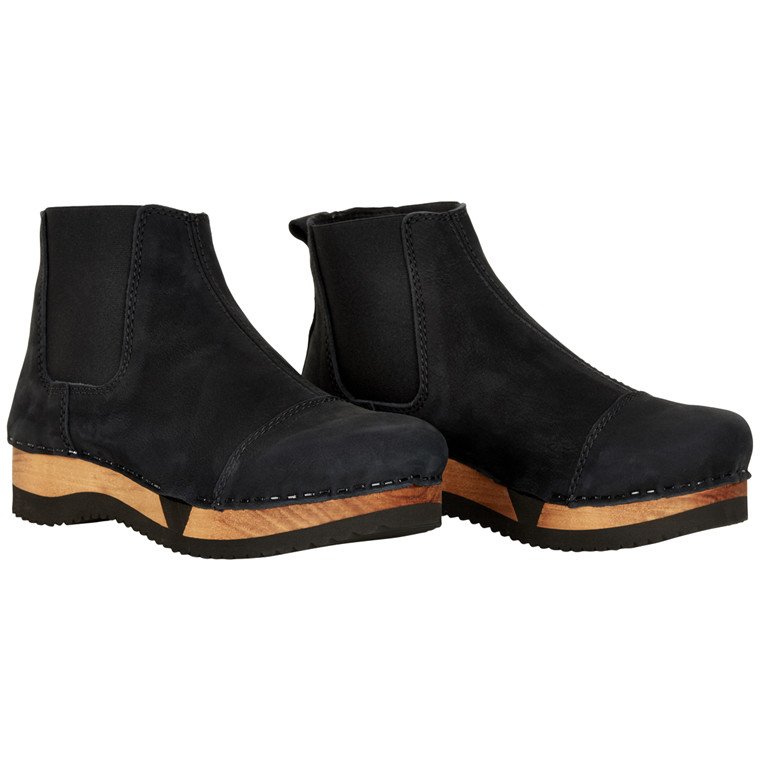 sanita stiefel sale
