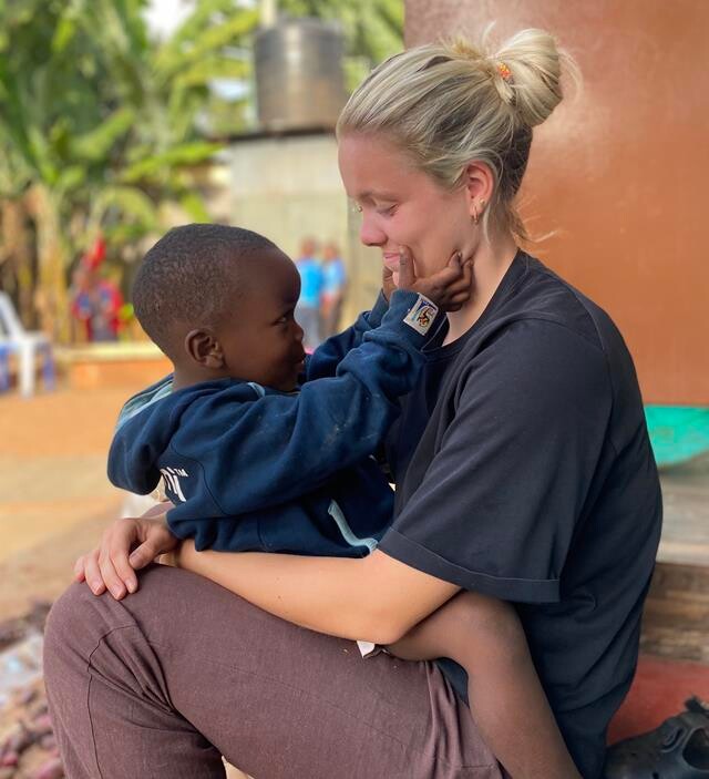 C2218710_B98B_49C8_BC54_334D35AA8D12(1)