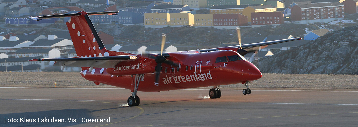 Air Greenland dash 8