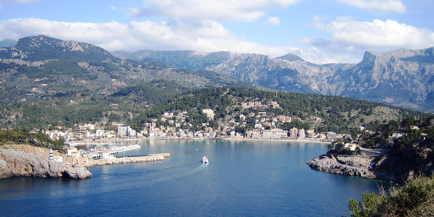 Ankomst til Mallorca - Indkvartering i havnebyen Port de Sóller