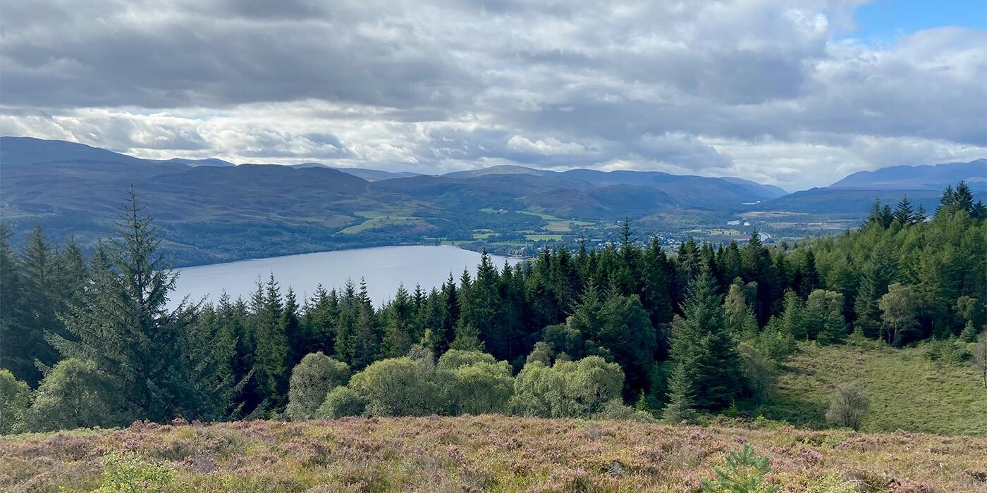 Udsigt over Loch Ness fra The Great Glen Way