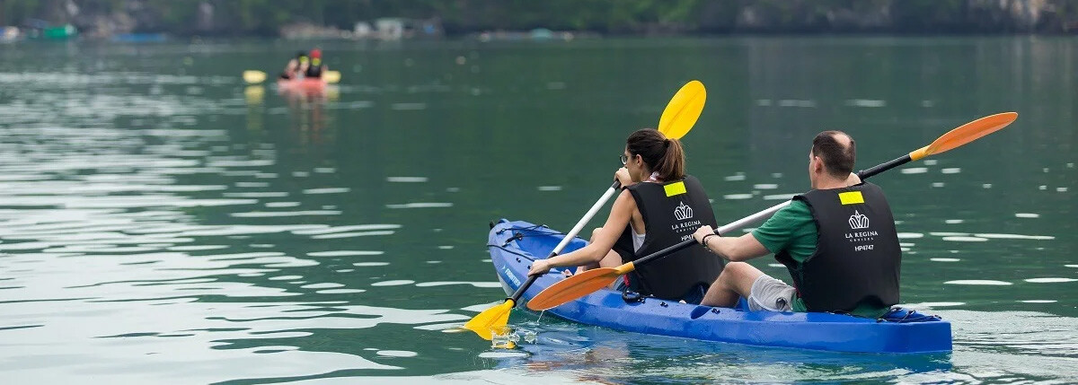 Kajak i Halong Bay