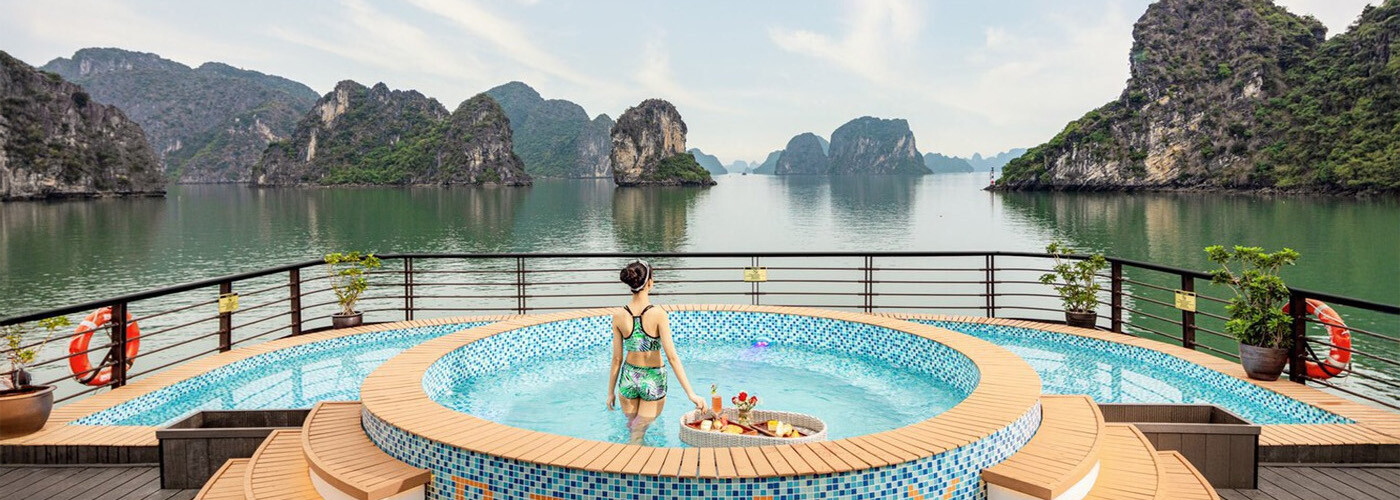 Jacuzzi på Peony Cruise