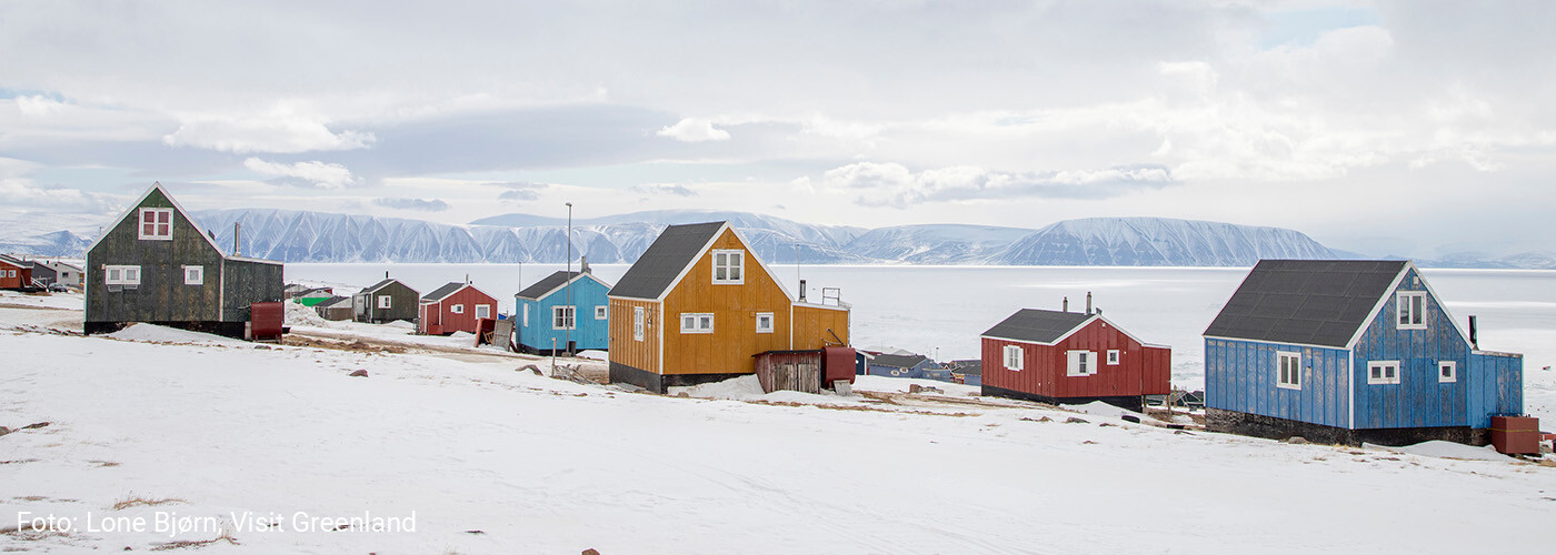 Farverige huse i Qaanaaq
