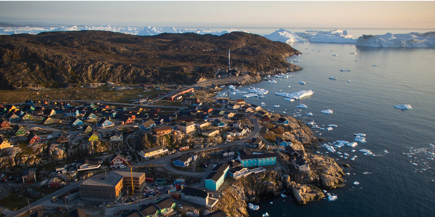 Ilulissat set fra oven