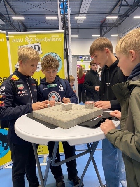 Hjorring_udd.messe_born