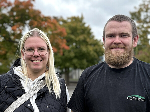 trivselsmaaling_Mia_Elisabeth_Bulow_serviceassistentelev_og_anlaegsstruktorelev_Anton_Ravn2_web