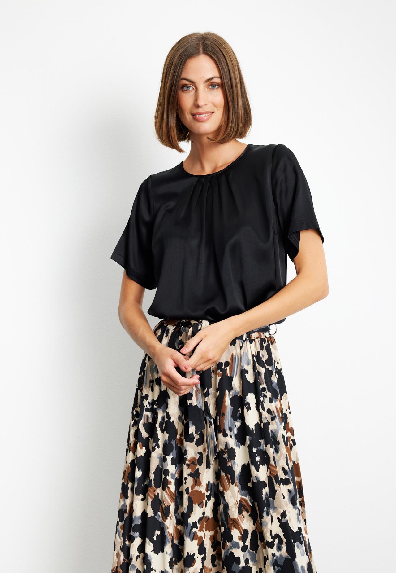 IN FRONT ESMERALDA BLOUSE 15312 999 (Black 999, S)