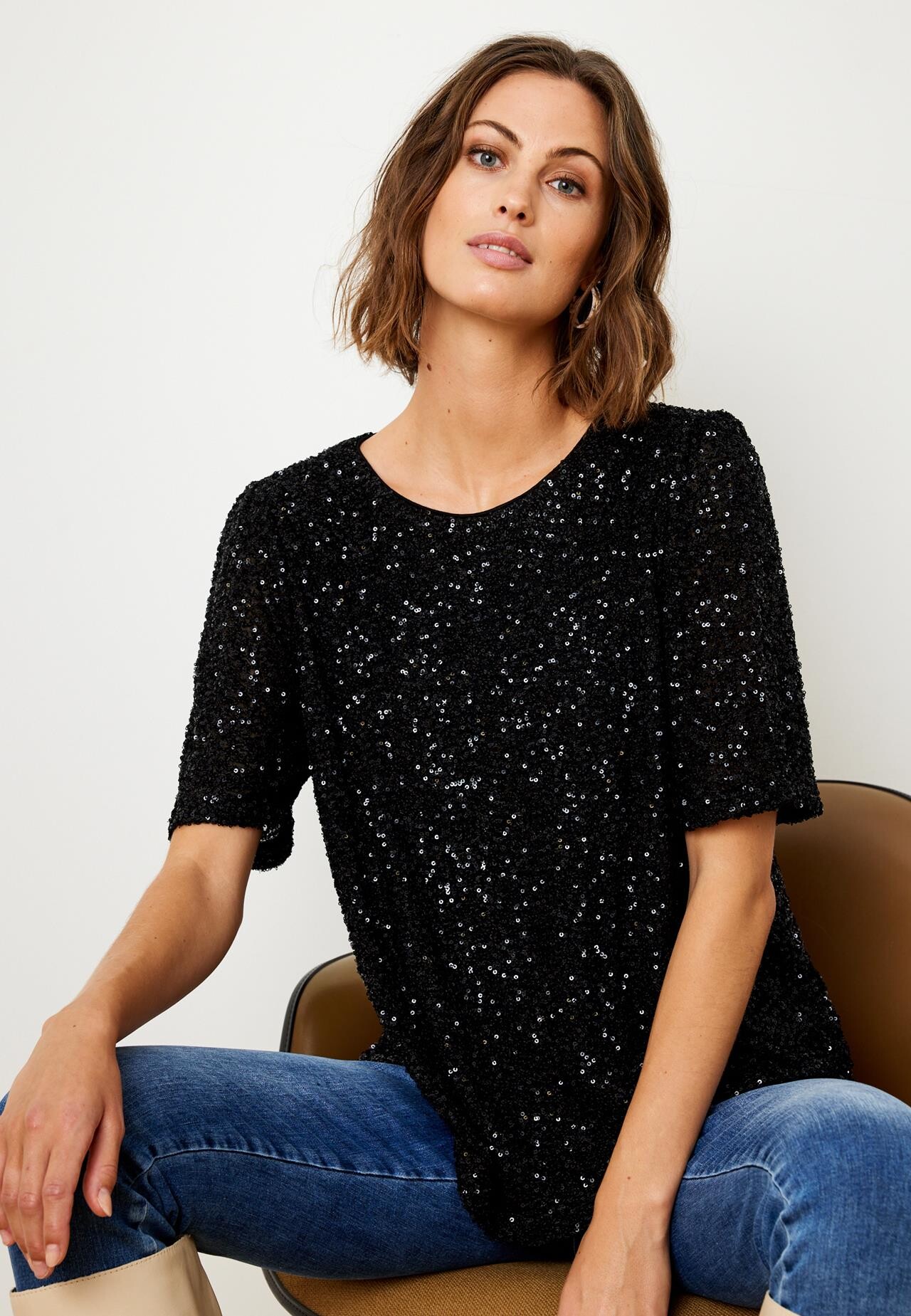 Front Bella Bluse Farve: Black Størrelse: Dame