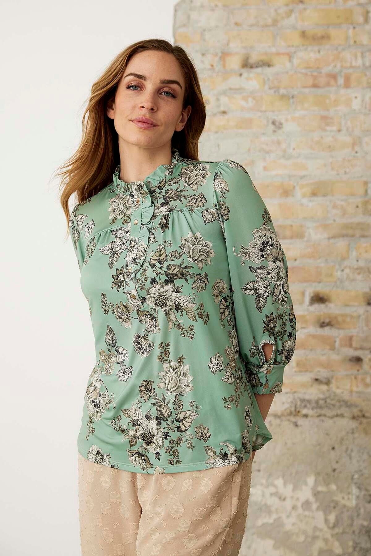 Front Tania Blouse 16188 615 Green 615