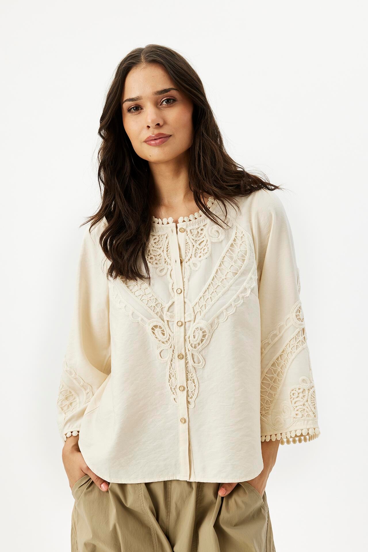 Front Mis Shirt 16322 005 Cream 005