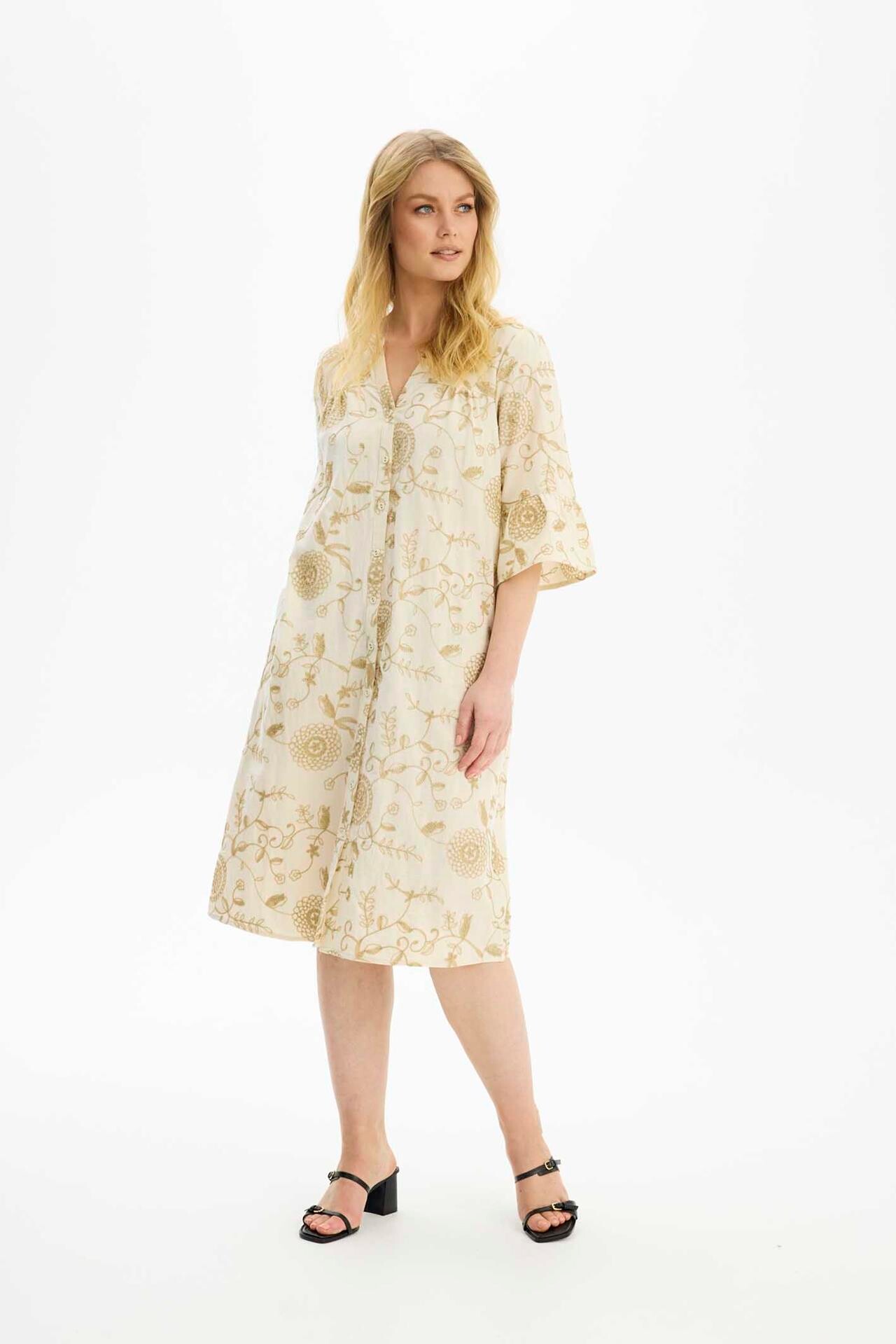 IN FRONT NELLI DRESS 16615 025 (Creme 025)