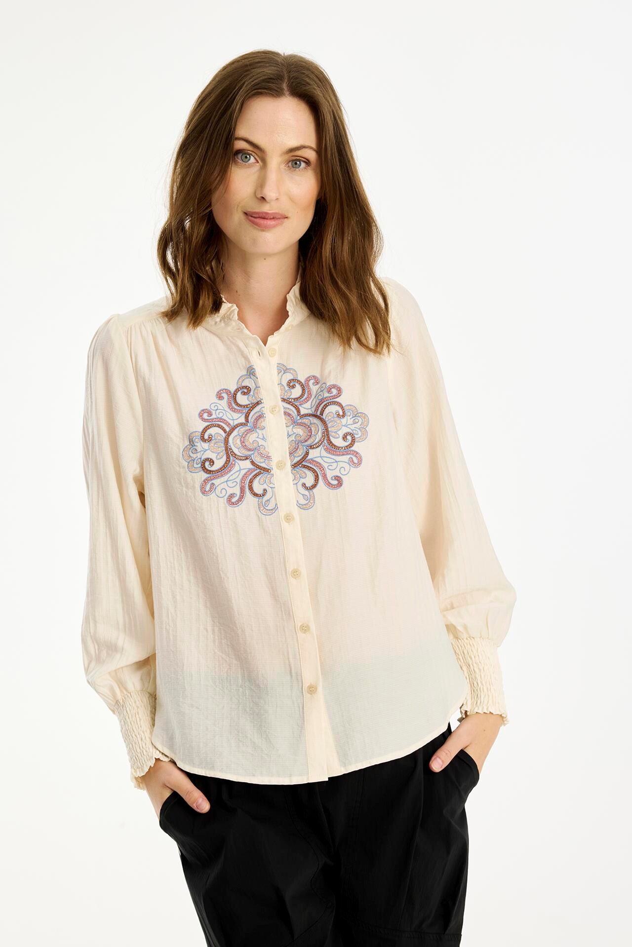IN FRONT CARLI SHIRT 16751 020 (Off White 020)