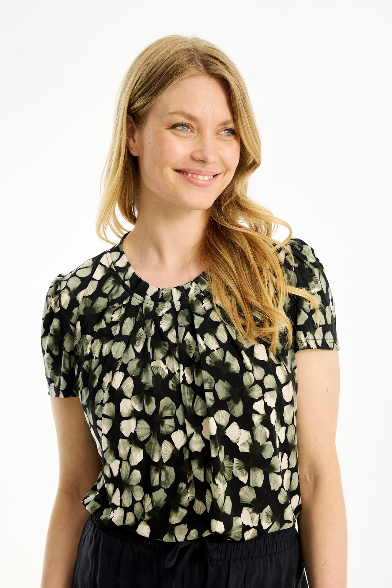 IN FRONT GRAZIA BLOUSE 16790 615 (Green 615)