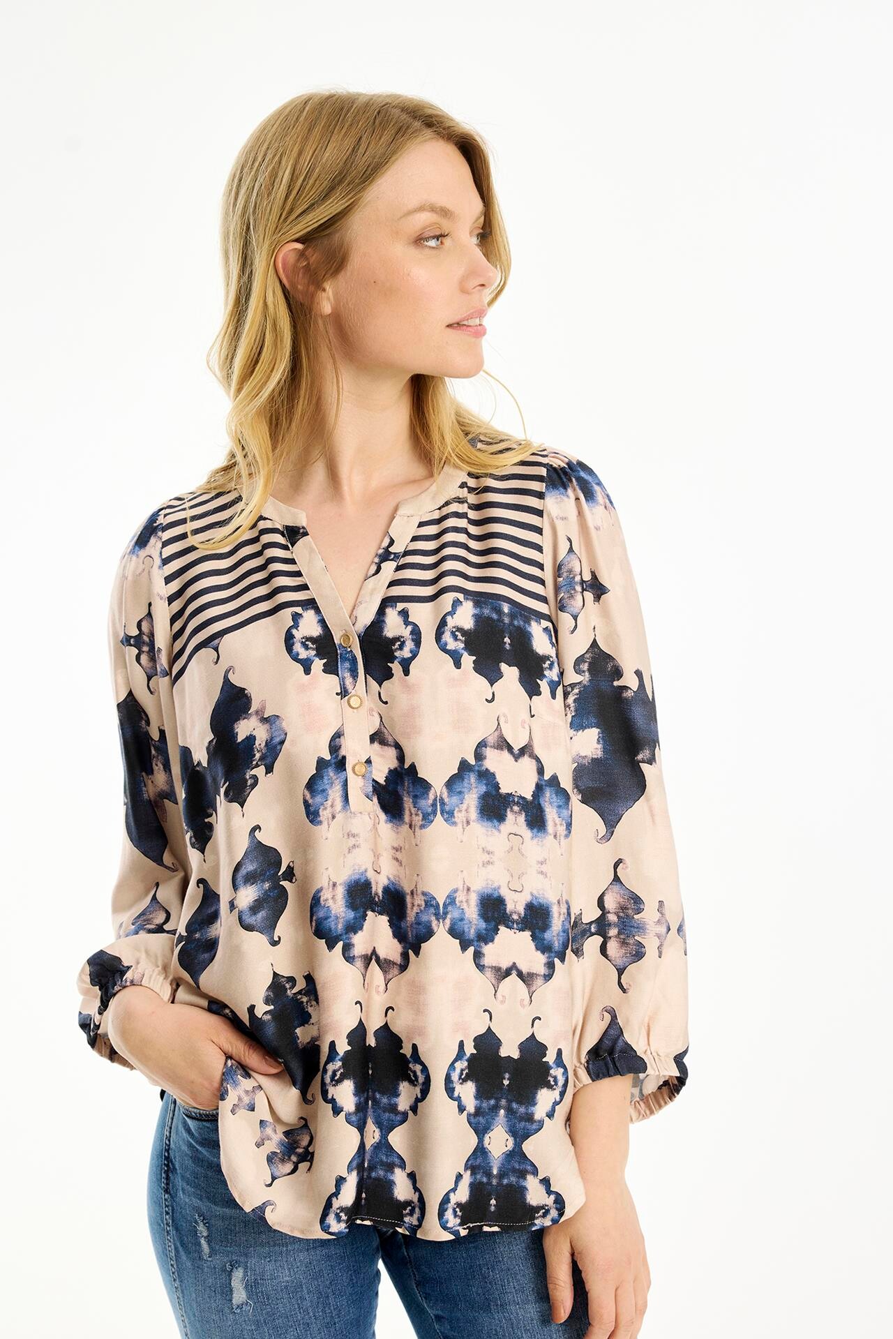 IN FRONT PIL BLOUSE 16763 501 (Blue 501)