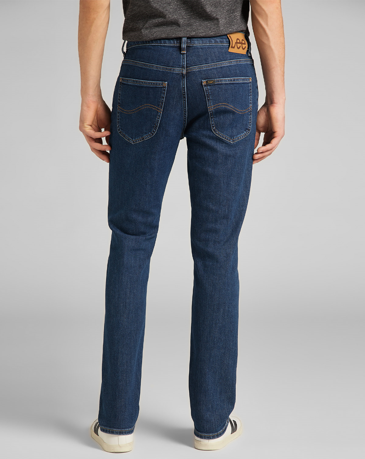 Buy Lee Brooklyn Straight Regular Jeans | Money Back Guarantee 