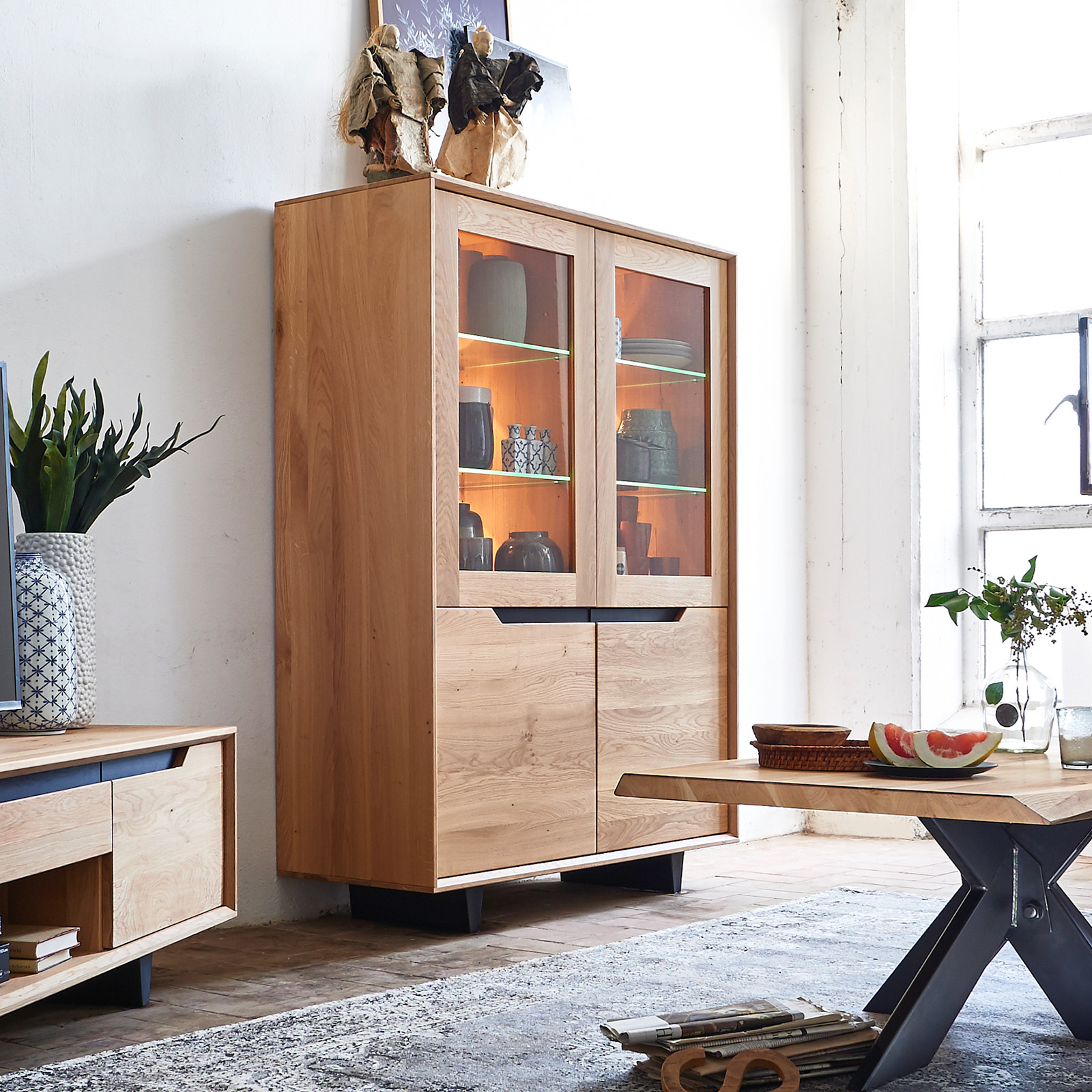 Wildeiche EXTREME Highboard Hunderte von Möglichkeiten. Finde sie bei